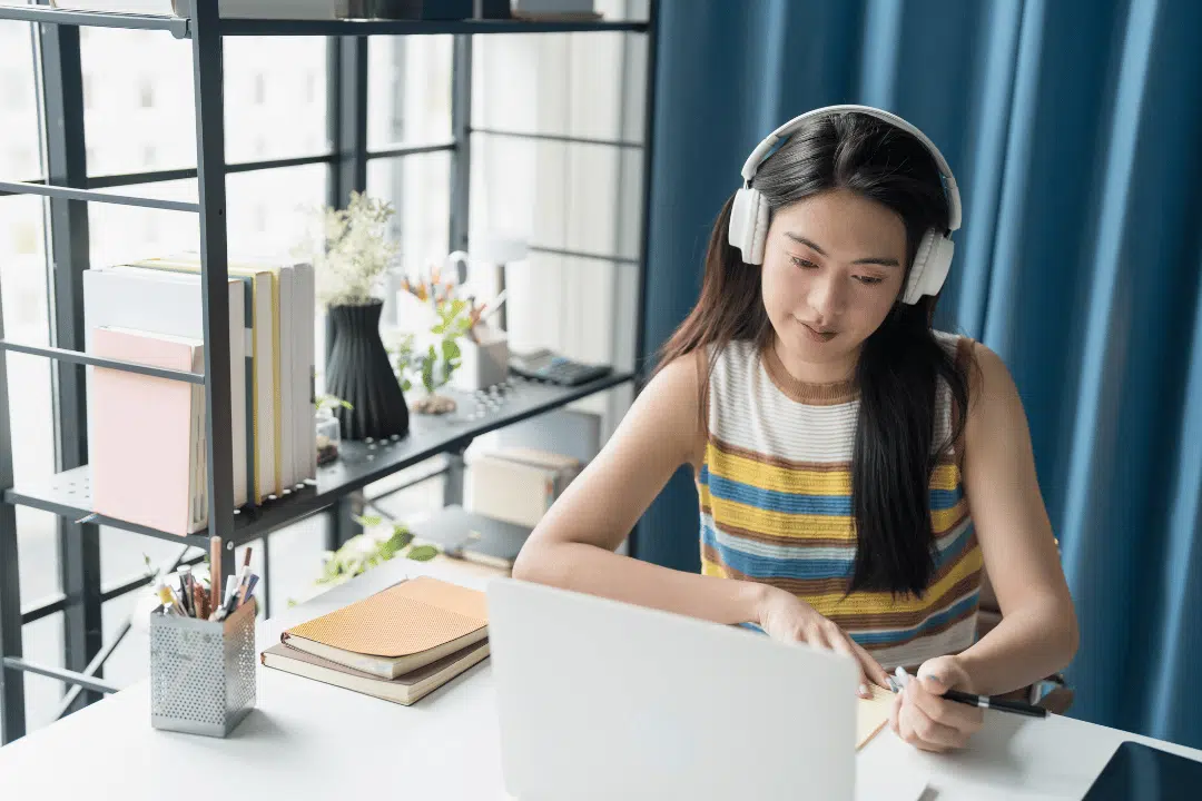 Happy student achieving results with online tutoring